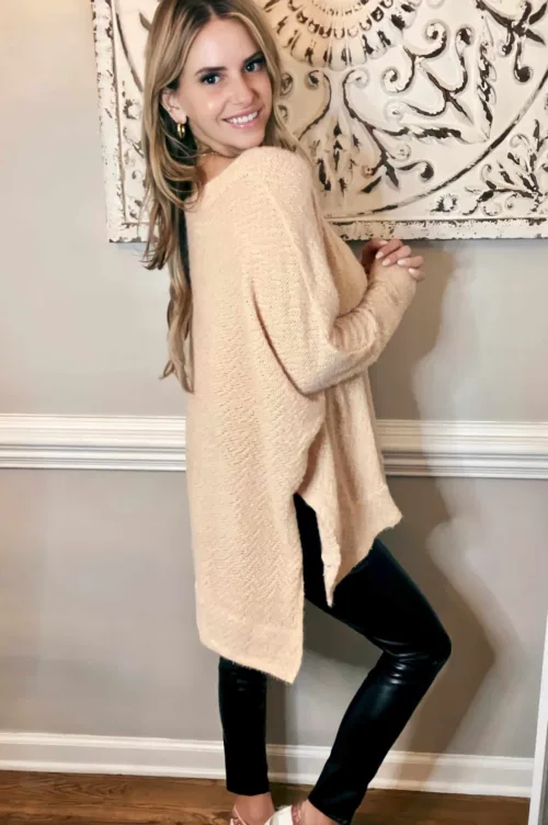HOPES AND DREAMS OVERSIZED PULLOVER