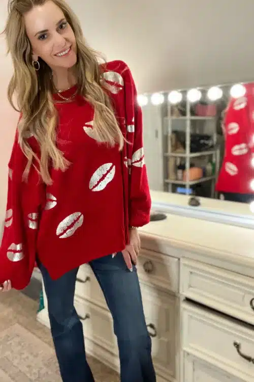 Luscious lips foil print sweater top